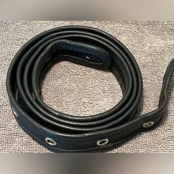 Coach Handbags - COACH Vintage Bag Strap Black w/Nickel Grommets